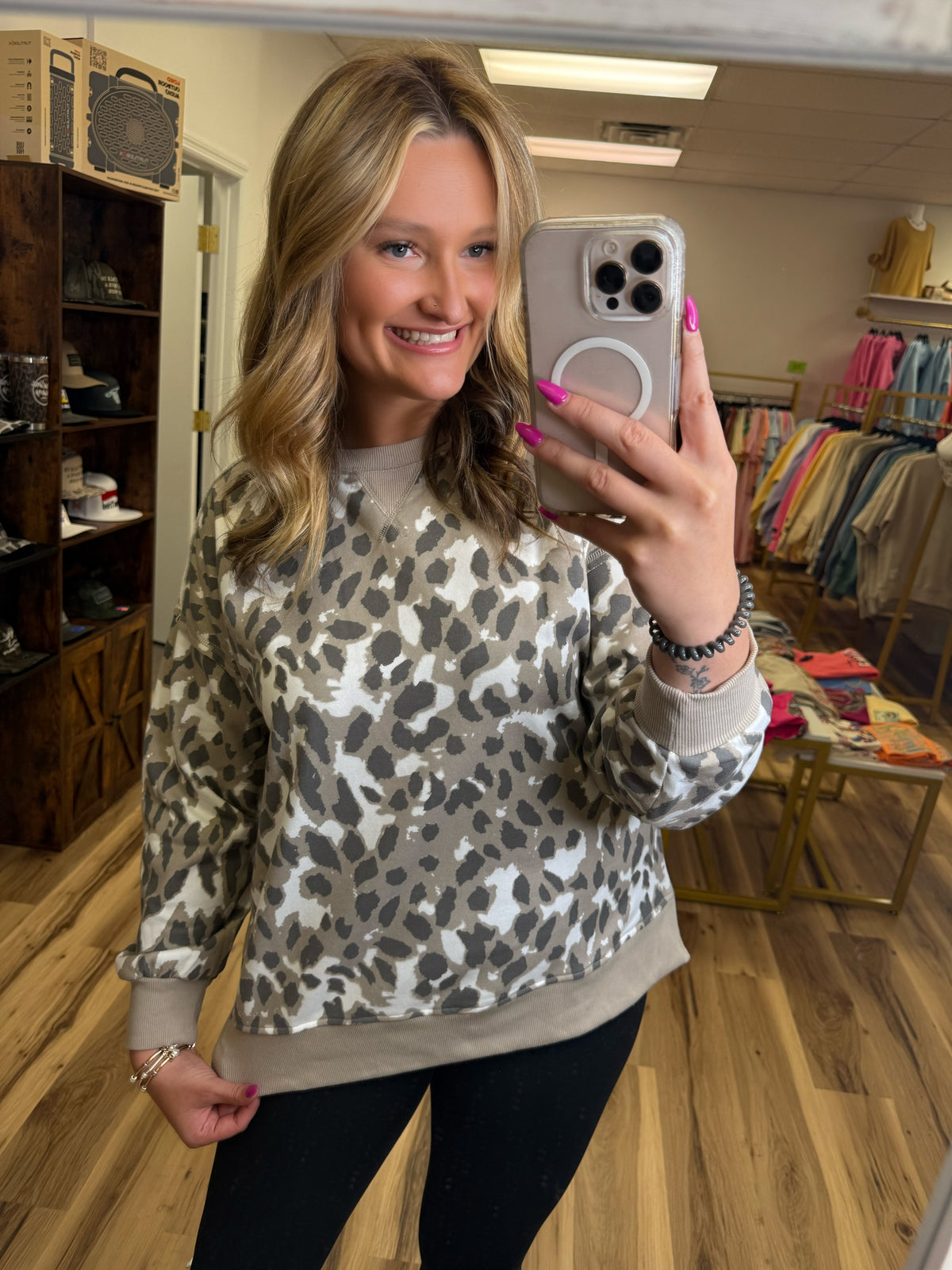 WILD AT HEART PULLOVER