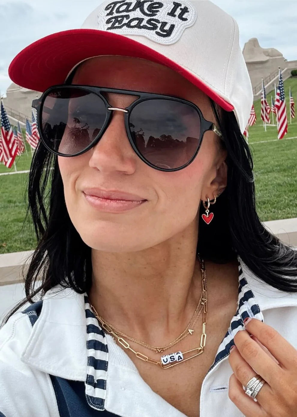 EARHART BLACK SUNNIES