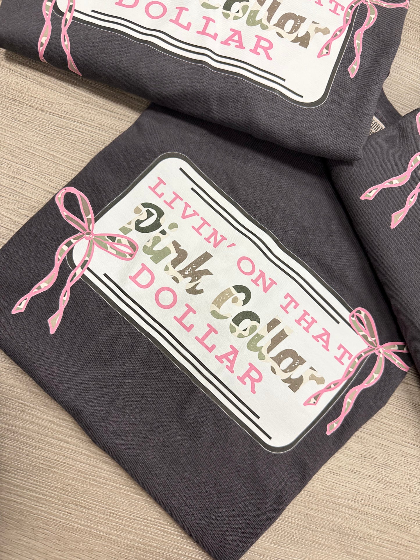 PINK COLLAR DOLLAR CAMO TSHIRT