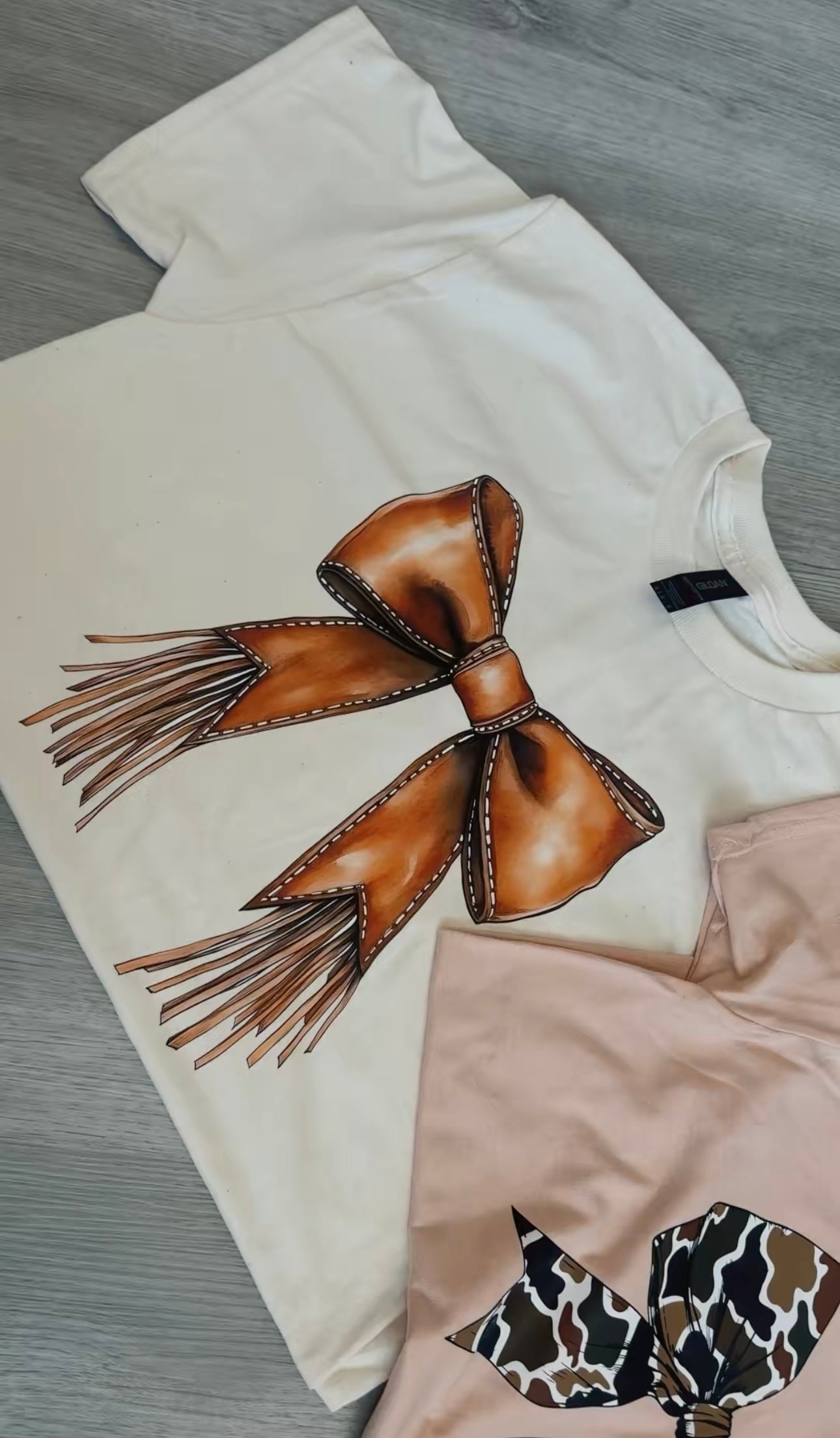 WESTERN BOW TSHIRT