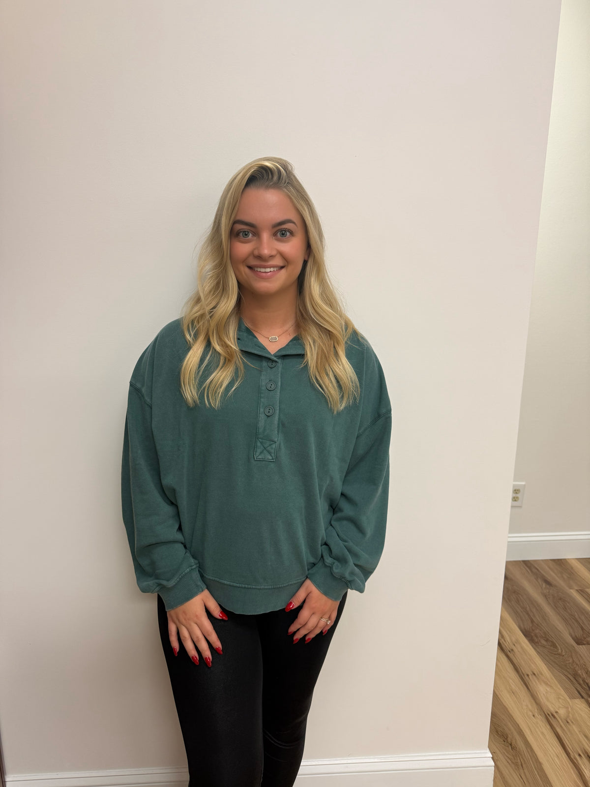 VINTAGE BUTTON PULLOVER
