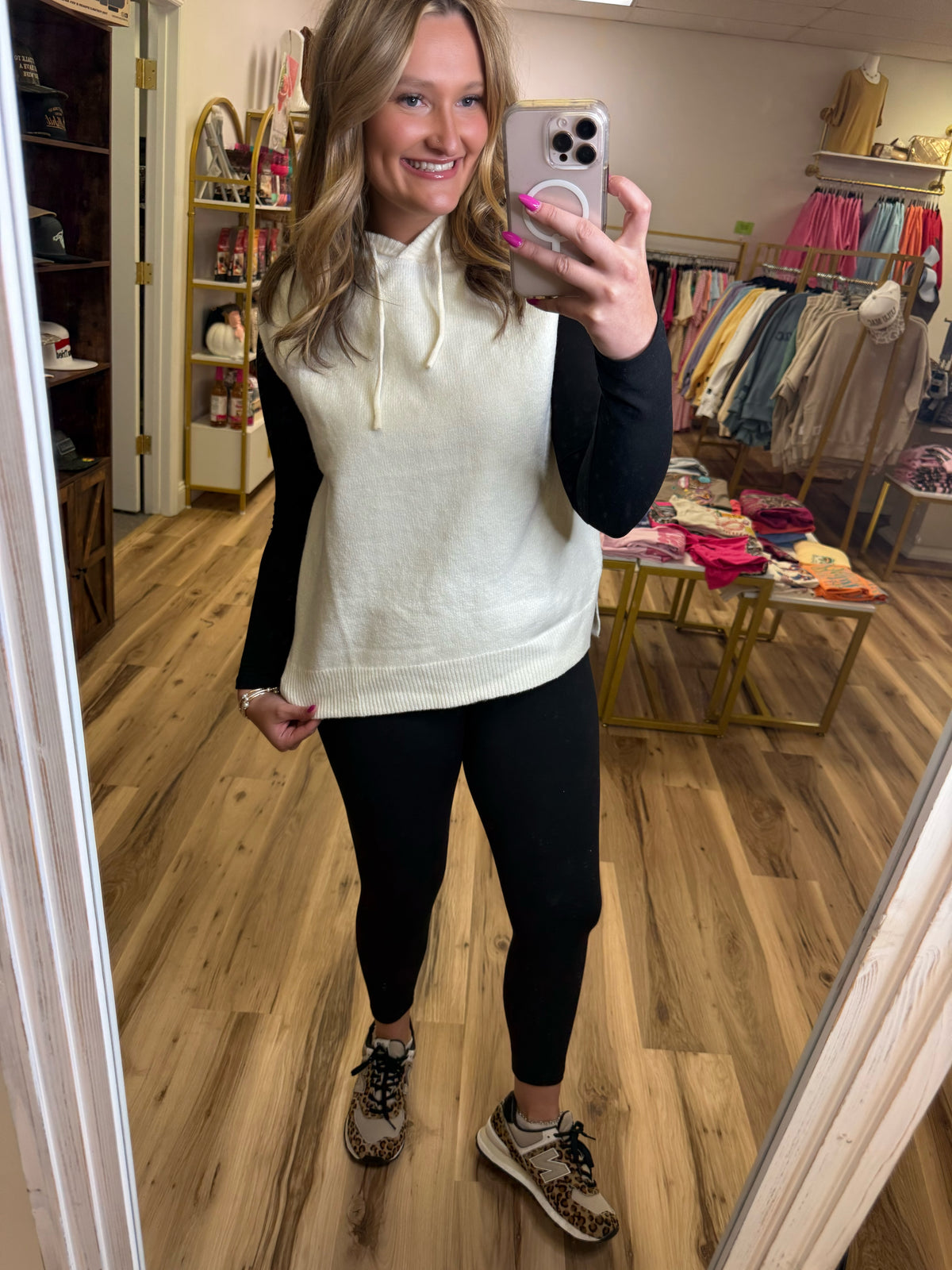 COZY DAYZE SWEATER HOODIE
