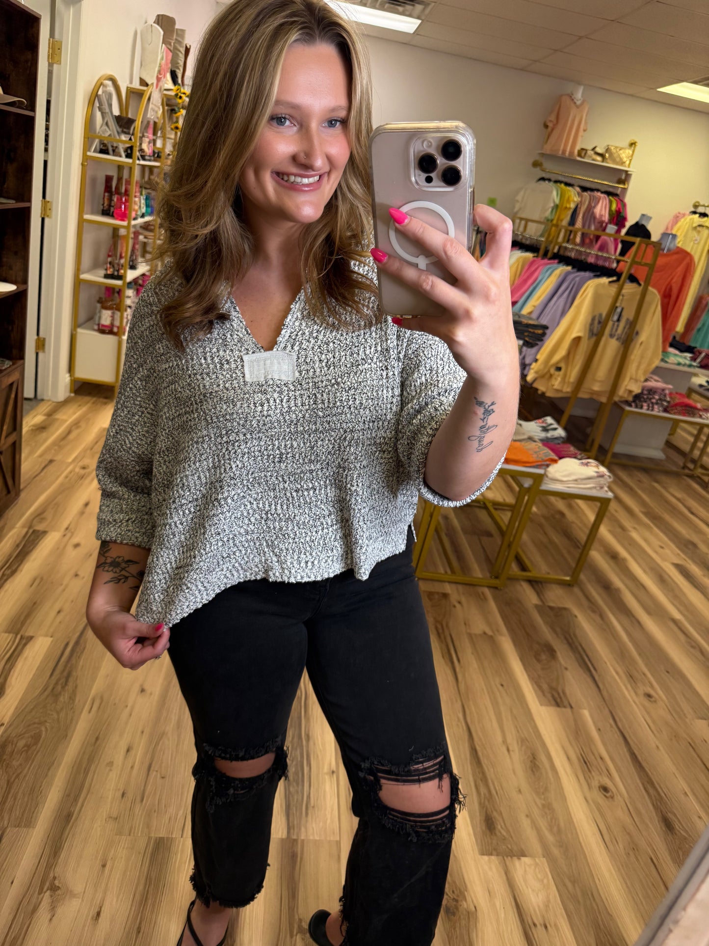 CRISP AIR KNIT SWEATER