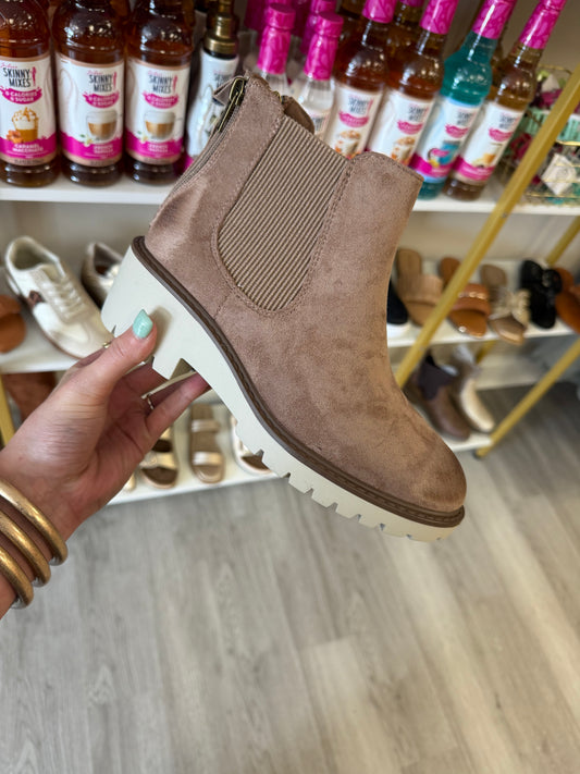 DANIELLE SHOE
