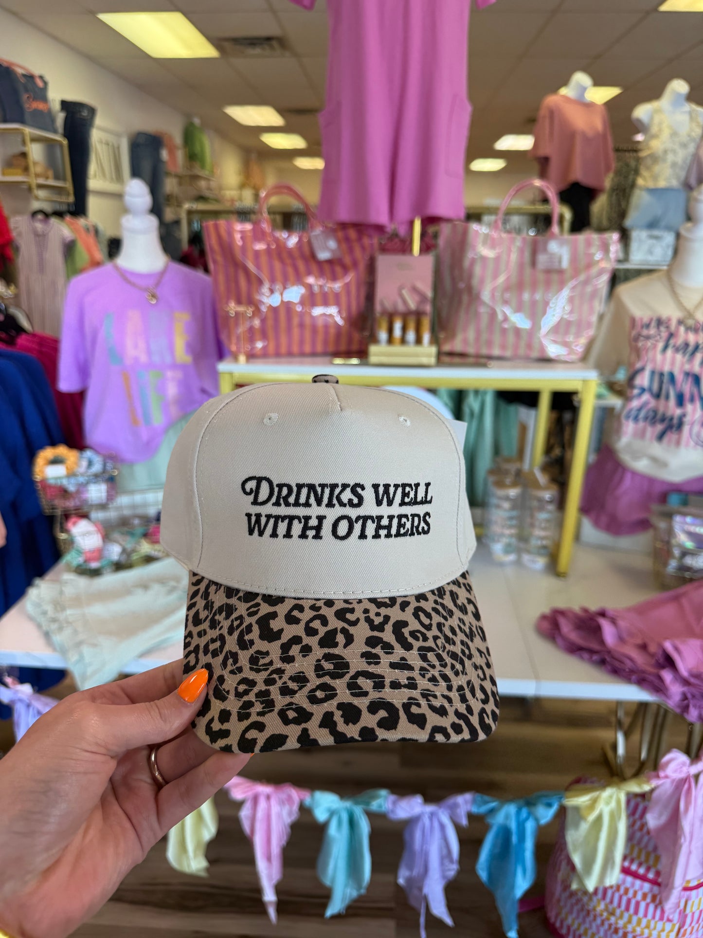 DRINKS WELL WITH OTHERS LEOPARD