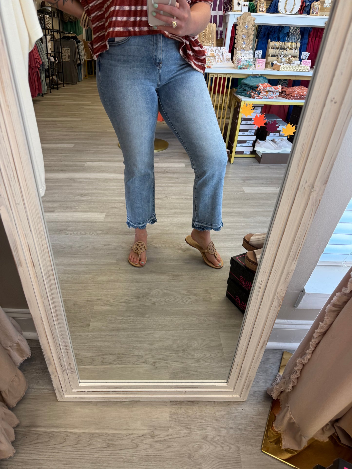 LETTIE RISEN JEANS