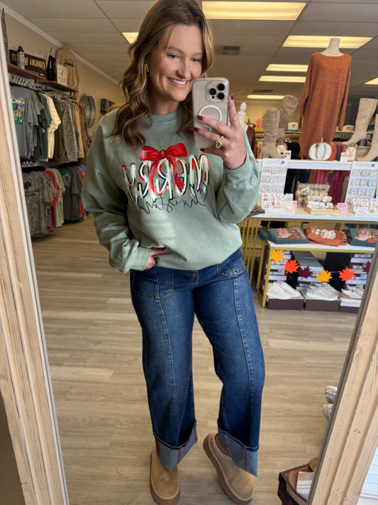 MERRY CHRISTMAS CREWNECK