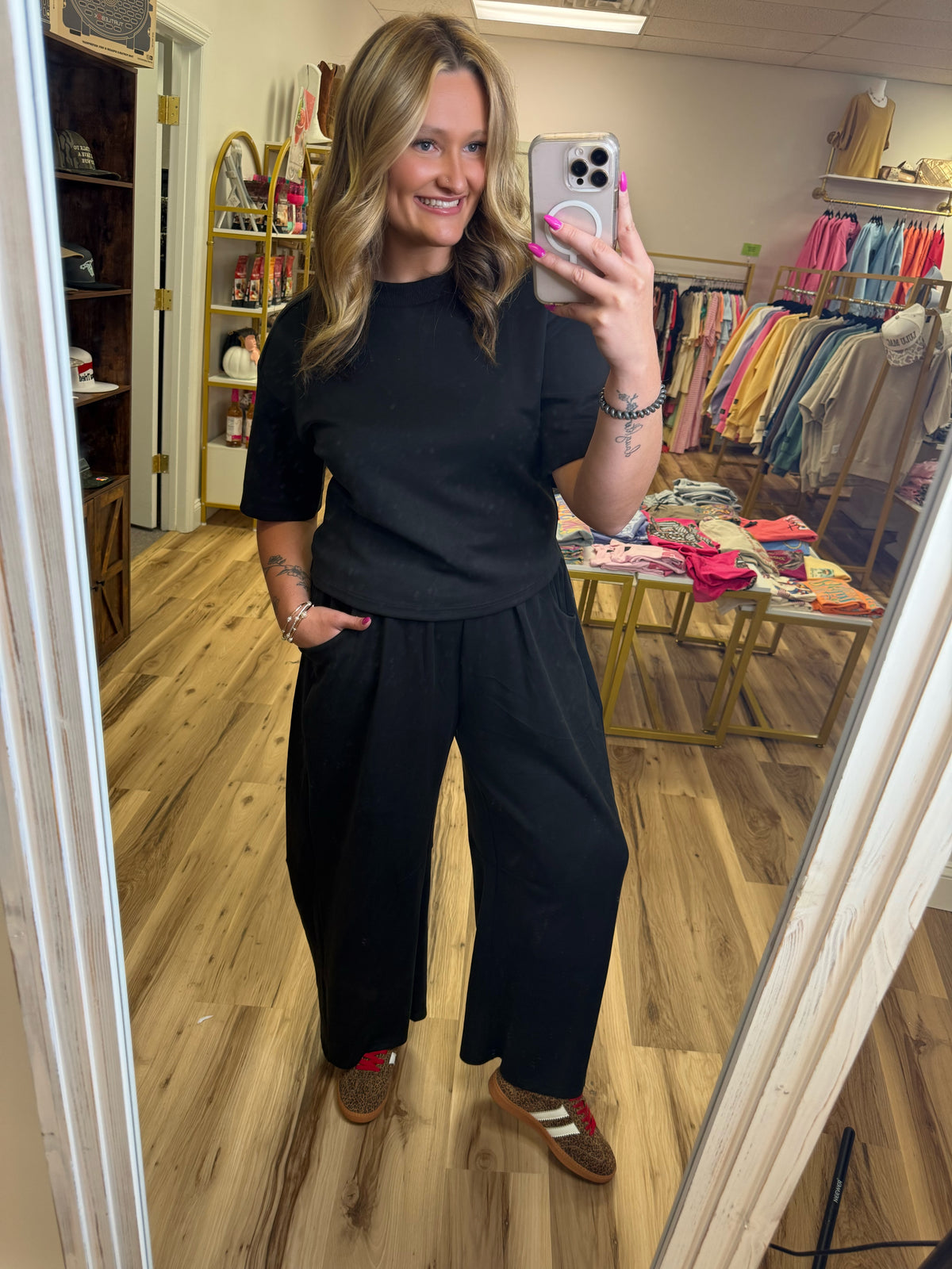 WEEKEND COMFORT PANTS