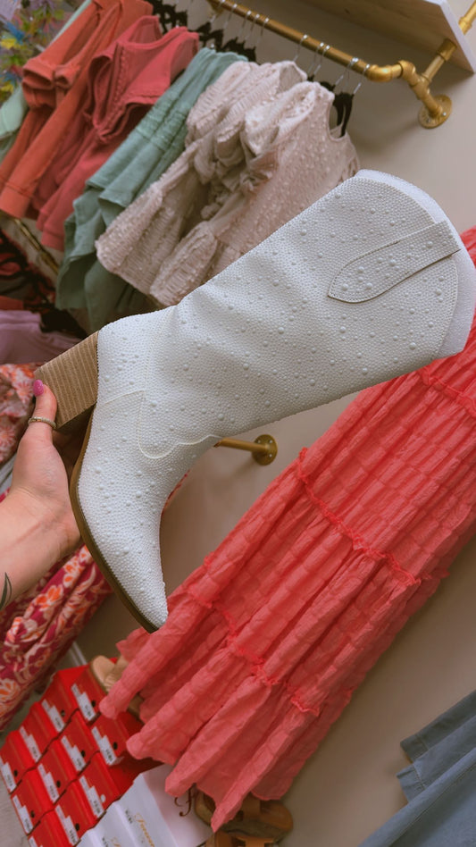 NASHVILLE PEARL COWGIRL BOOTS