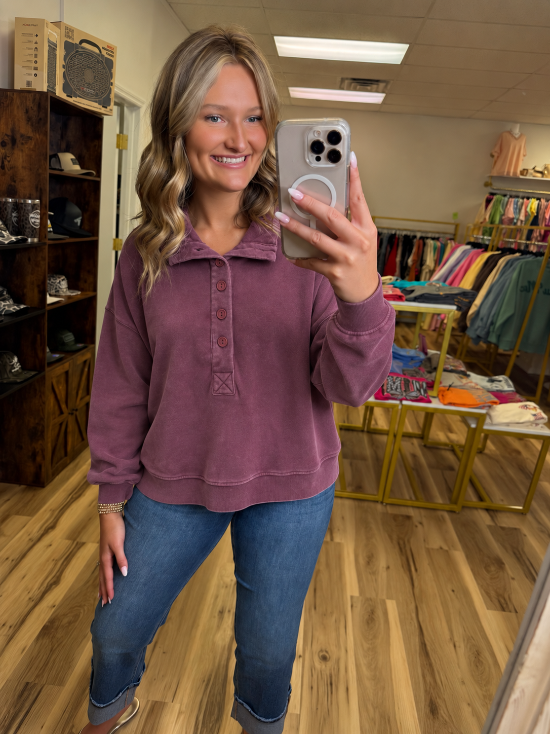 VINTAGE BUTTON PULLOVER