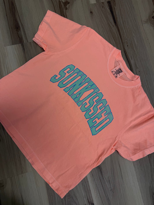 SUN-KISSED BOXY TOP TEE