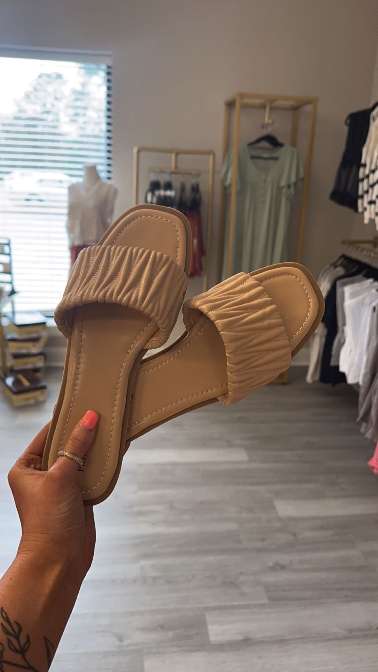 TAYLOR SHOES