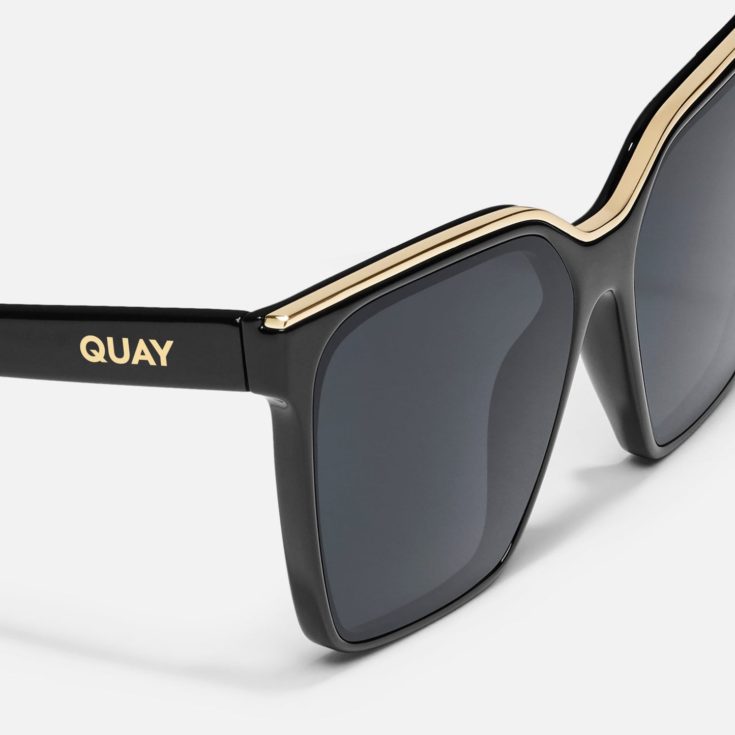 QUAY LEVEL UP SUNGLASSES