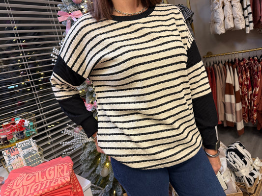 ERIKA TOP