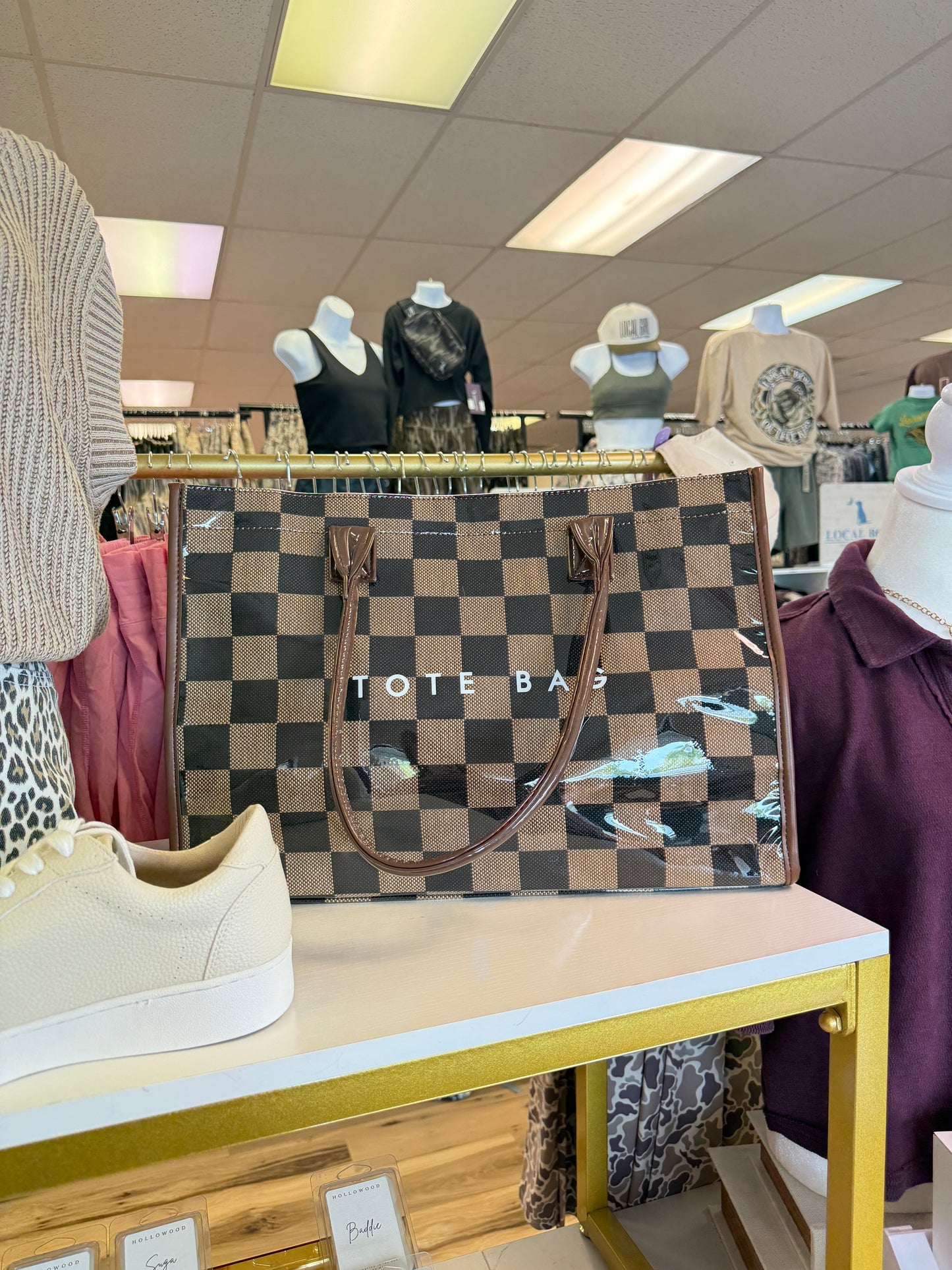 TOTE BAGS